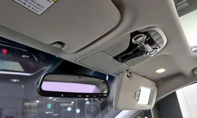Hyundai Grandeur 2019, 80041 км, за 10378.35 USD - фото 20