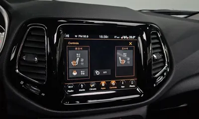 Jeep Compass 2019, 103325 км, за 6695.55 USD - фото 17
