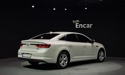 Renault-KoreaSamsung SM6 2019, 88974 км, за 6104.77 USD