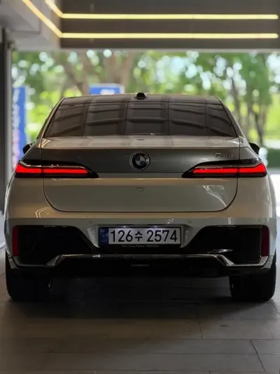 BMW 7-Series 2023, 49000 км, за 68299.71 USD