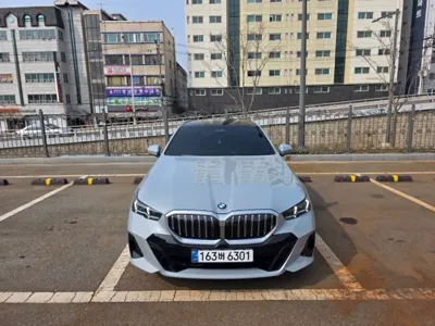 BMW 5-Series · 2025 год
