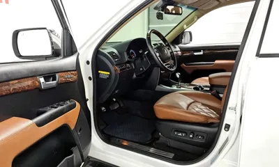 Kia Mohave 2017, 116995 км, за 10824.47 USD - фото 12