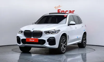 BMW X5 · 2021 год