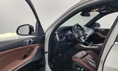 BMW X5 2021, 52263 км, за 48562.93 USD - фото 10