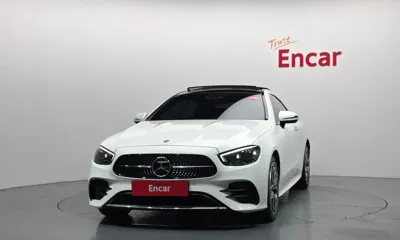 Mercedes-Benz E-Class 2022, 48822 км, за 33894.94 USD