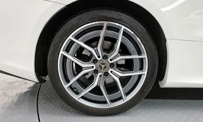 Mercedes-Benz E-Class 2022, 48822 км, за 33894.94 USD