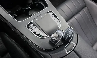 Mercedes-Benz E-Class 2022, 48822 км, за 33894.94 USD - фото 17