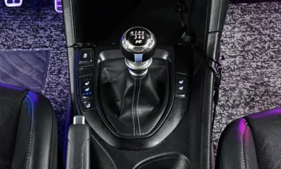 Hyundai Veloster 2019, 112409 км, за 7619.55 USD - фото 9