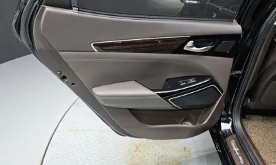 Kia K7 2018, 92108 км, за 8139.61 USD - фото 25
