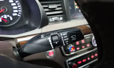 Kia K7 2018, 92108 км, за 8139.61 USD - фото 30