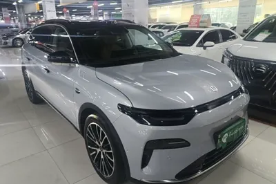 Leapmotor C11 2026, 5700 км, за 23082 USD