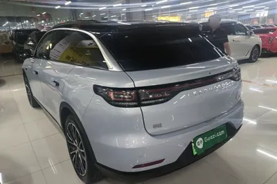 Leapmotor C11 2026, 5700 км, за 23082 USD