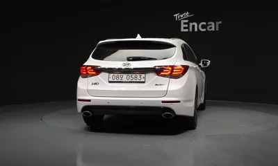 Hyundai i40 2016, 138189 км, за 5222.11 USD