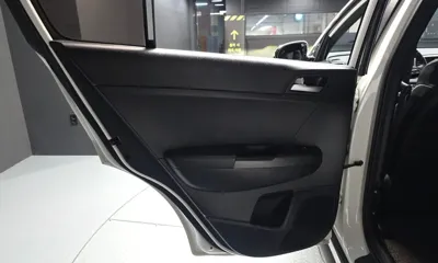 Kia Sportage 2020, 126111 км, за 19537.47 USD - фото 25
