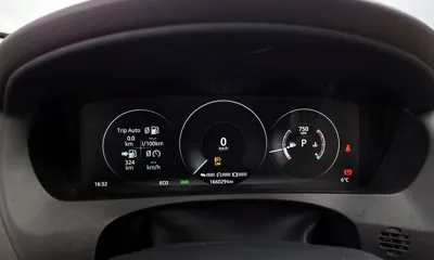 Jaguar F-Pace 2018, 166029 км, за 8861.76 USD - фото 8