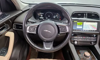 Jaguar F-Pace 2018, 166029 км, за 8861.76 USD - фото 13