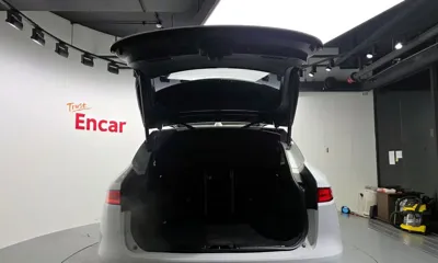 Jaguar F-Pace 2018, 166029 км, за 8861.76 USD - фото 20