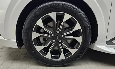 Kia Canival 2023, 50523 км, за 24039.1 USD