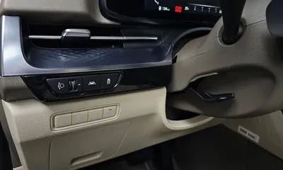 Kia Canival 2023, 50523 км, за 24028.12 USD - фото 29