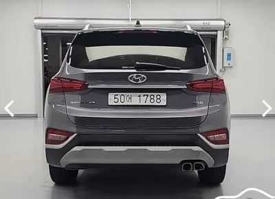 Hyundai Santafe 2019, 157828 км, за 10672.65 USD