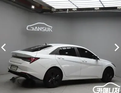 Hyundai Avante 2021, 82304 км, за 11356.18 USD