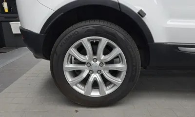 Land Rover Range Rover Evoque 2018, 77221 км, за 9715.11 USD