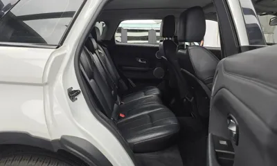Land Rover Range Rover Evoque 2018, 77221 км, за 9715.11 USD - фото 12