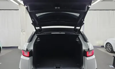 Land Rover Range Rover Evoque 2018, 77221 км, за 9715.11 USD - фото 20
