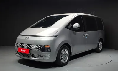 Hyundai Staria · 2024 год