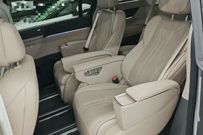 Xpeng X9 2025, 14500 км, за 43173 USD - фото 20