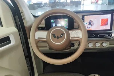 Wuling Hongguang MINIEV 2024, 7200 км, за 6794 USD - фото 13