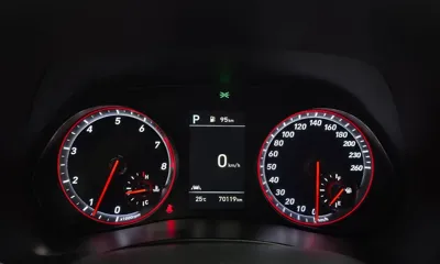 Hyundai Veloster 2018, 70119 км, за 8990.23 USD - фото 8