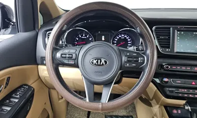 Kia Canival 2018, 78633 км, за 10568.47 USD - фото 13