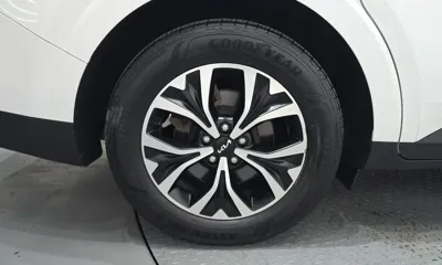 Kia Canival 2023, 72934 км, за 16082.45 USD