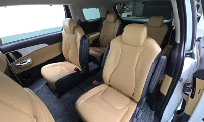 Kia Canival 2023, 72934 км, за 16082.45 USD - фото 12
