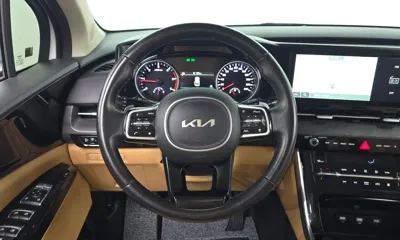 Kia Canival 2023, 72934 км, за 16082.45 USD - фото 13