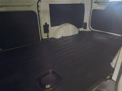 Hyundai Starex 2019, 43500 км, за 11750.03 USD - фото 8