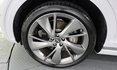Genesis GV70 2024, 14857 км, за 26905.55 USD