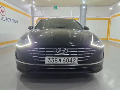 Hyundai Sonata 2022, 105765 км, за 10437.18 USD