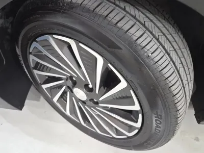 Hyundai Sonata 2022, 105765 км, за 10437.18 USD