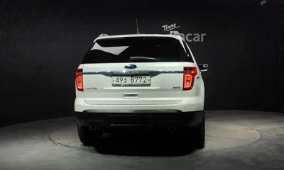 Ford Explorer 2014, 117059 км, за 4955.4 USD