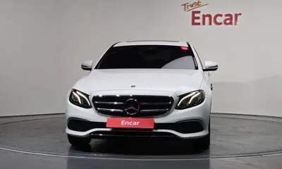 Mercedes-Benz E-Class 2020, 34340 км, за 17814.55 USD