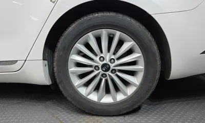Kia K7 2016, 75550 км, за 9243.47 USD