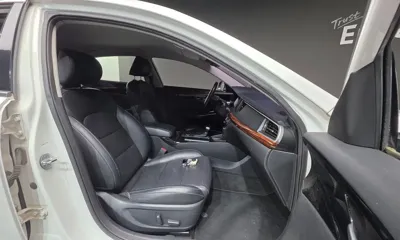 Kia K7 2016, 75550 км, за 9243.47 USD - фото 10