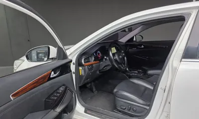 Kia K7 2016, 75550 км, за 9243.47 USD - фото 11