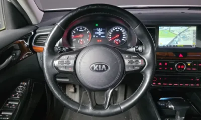 Kia K7 2016, 75550 км, за 9243.47 USD - фото 14