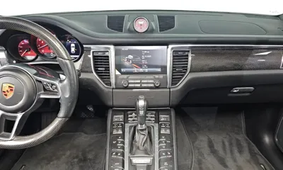 Porsche Macan 2018, 56561 км, за 31721.83 USD - фото 14