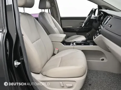 Kia Canival 2016, 128001 км, за 6825.71 USD - фото 10