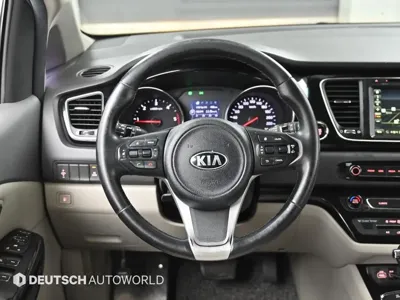 Kia Canival 2016, 128001 км, за 6825.71 USD - фото 13