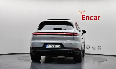 Porsche Cayenne 2024, 37010 км, за 87961.14 USD